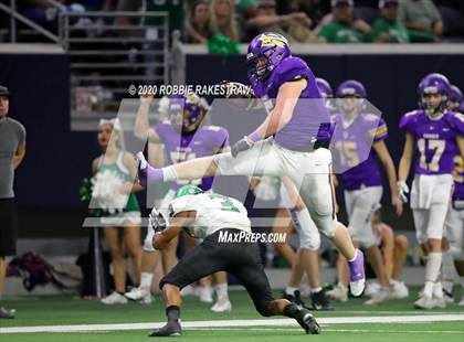 Thumbnail 1 in Iowa Park @ Sanger (UIL 4A D2 Bi-District) photogallery.