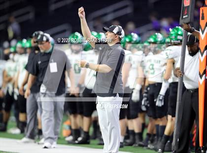Thumbnail 2 in Iowa Park @ Sanger (UIL 4A D2 Bi-District) photogallery.