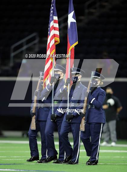 Thumbnail 1 in Iowa Park @ Sanger (UIL 4A D2 Bi-District) photogallery.