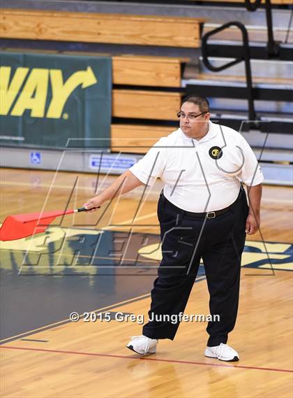 Thumbnail 1 in Rio Americano vs. Campolindo (CIF NorCal Regional D2 Final) photogallery.