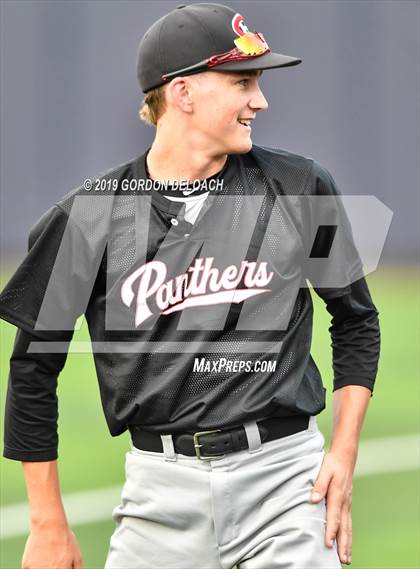 Thumbnail 2 in Colleyville Heritage vs. Mansfield Legacy (UIL 5A Regional Quarterfinal) photogallery.