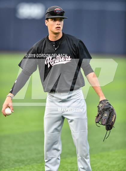 Thumbnail 1 in Colleyville Heritage vs. Mansfield Legacy (UIL 5A Regional Quarterfinal) photogallery.