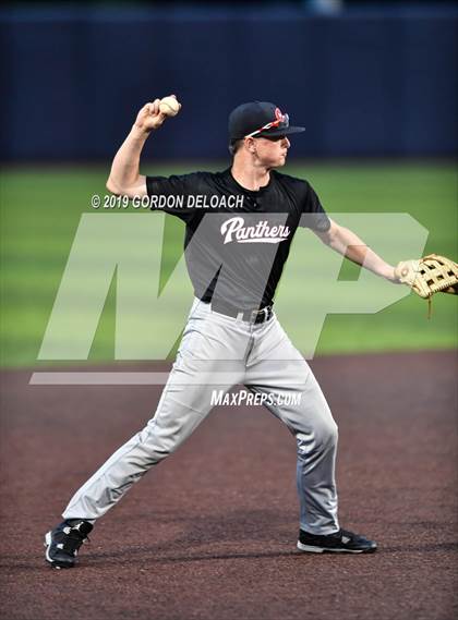 Thumbnail 1 in Colleyville Heritage vs. Mansfield Legacy (UIL 5A Regional Quarterfinal) photogallery.