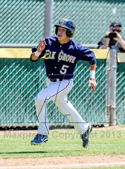Thumbnail 2 in St. Mary's vs. Elk Grove (CIF SJS D1 Final) photogallery.