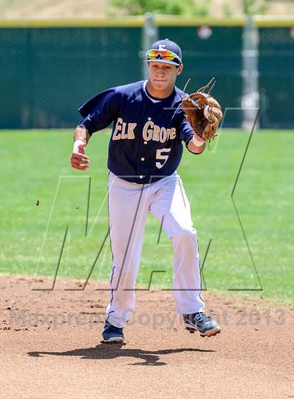 Thumbnail 1 in St. Mary's vs. Elk Grove (CIF SJS D1 Final) photogallery.