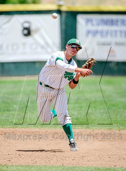 Thumbnail 3 in St. Mary's vs. Elk Grove (CIF SJS D1 Final) photogallery.