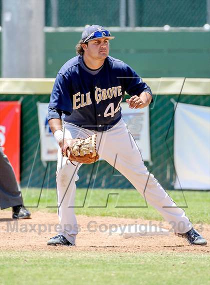 Thumbnail 3 in St. Mary's vs. Elk Grove (CIF SJS D1 Final) photogallery.
