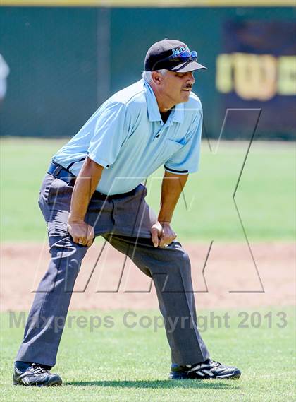 Thumbnail 1 in St. Mary's vs. Elk Grove (CIF SJS D1 Final) photogallery.