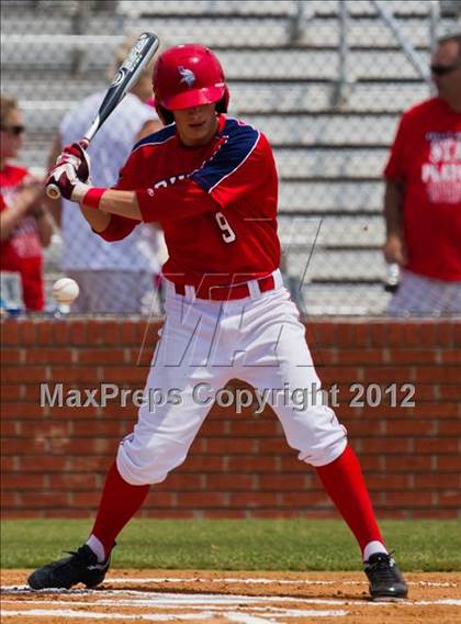 Thumbnail 1 in Fort Bend Dulles vs. Clear Lake (UIL 5A Region 3 Bi-District Playoff) photogallery.