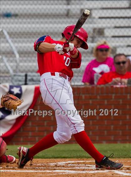 Thumbnail 3 in Fort Bend Dulles vs. Clear Lake (UIL 5A Region 3 Bi-District Playoff) photogallery.