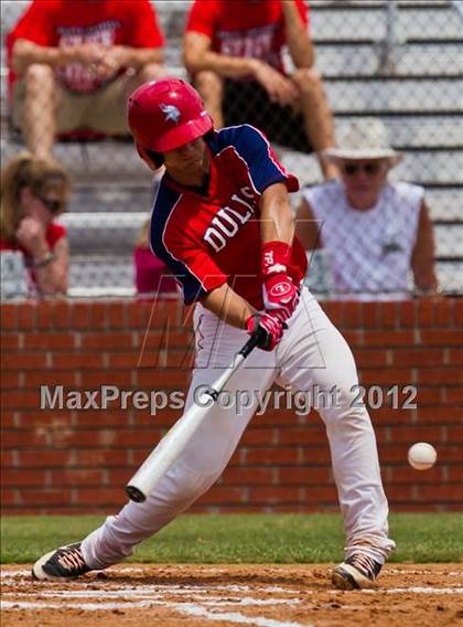 Thumbnail 3 in Fort Bend Dulles vs. Clear Lake (UIL 5A Region 3 Bi-District Playoff) photogallery.
