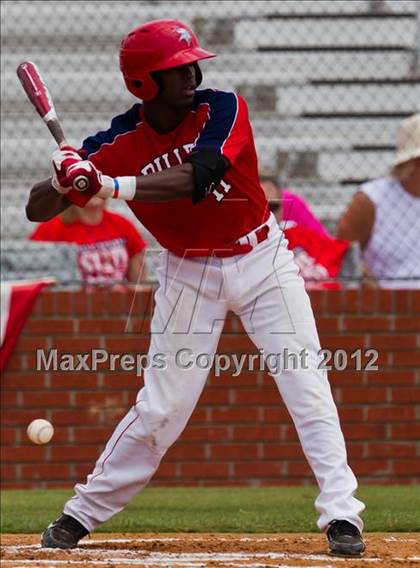 Thumbnail 2 in Fort Bend Dulles vs. Clear Lake (UIL 5A Region 3 Bi-District Playoff) photogallery.