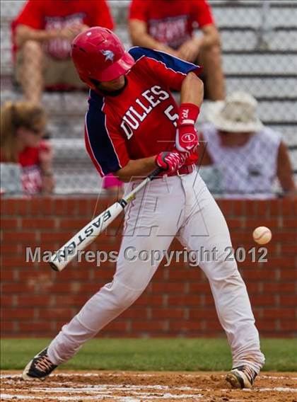 Thumbnail 2 in Fort Bend Dulles vs. Clear Lake (UIL 5A Region 3 Bi-District Playoff) photogallery.