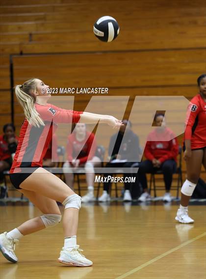 Thumbnail 3 in East Mecklenburg @ Butler (NCHSAA Southwestern 4A Semifinal) photogallery.