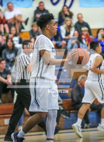Thumbnail 3 in Royal @ Camarillo photogallery.