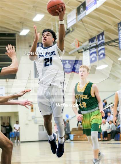 Thumbnail 1 in Royal @ Camarillo photogallery.