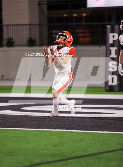 Thumbnail 3 in Rockwall @ DeSoto (UIL 6A Area Playoff) photogallery.