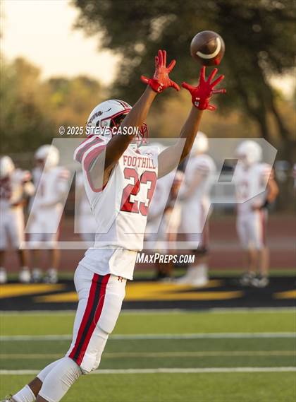 Thumbnail 3 in Foothill @ Del Oro photogallery.