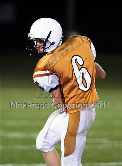 Thumbnail 2 in Lee Freshmen B @ Round Rock Westwood Freshmen Orange photogallery.