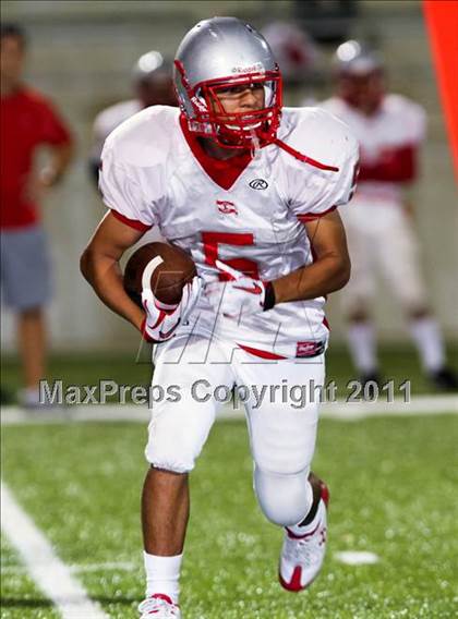 Thumbnail 1 in Lee Freshmen B @ Round Rock Westwood Freshmen Orange photogallery.