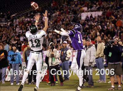 Thumbnail 2 in Poway vs. Carlsbad (SDS D1 Final) photogallery.