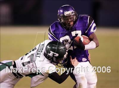 Thumbnail 2 in Poway vs. Carlsbad (SDS D1 Final) photogallery.