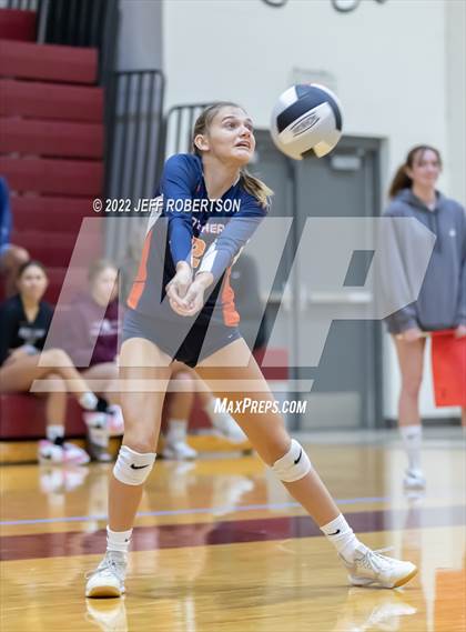 Thumbnail 2 in Bradenton Christian (Braden River invitational) photogallery.