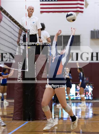 Thumbnail 2 in Bradenton Christian (Braden River invitational) photogallery.