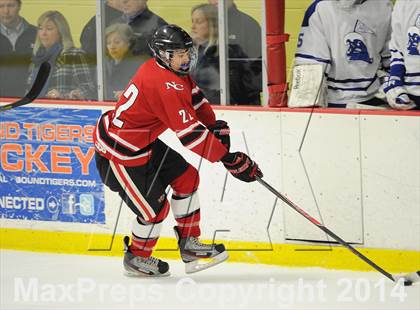 Thumbnail 1 in New Canaan vs. Darien (FCIAC Final) photogallery.