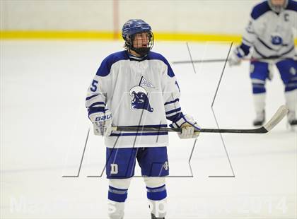 Thumbnail 3 in New Canaan vs. Darien (FCIAC Final) photogallery.