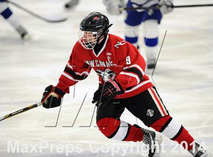 Thumbnail 3 in New Canaan vs. Darien (FCIAC Final) photogallery.