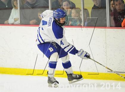 Thumbnail 3 in New Canaan vs. Darien (FCIAC Final) photogallery.