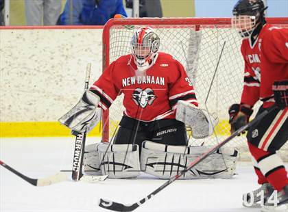 Thumbnail 2 in New Canaan vs. Darien (FCIAC Final) photogallery.