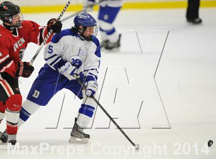 Thumbnail 1 in New Canaan vs. Darien (FCIAC Final) photogallery.