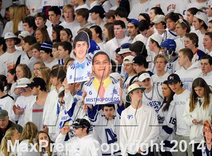 Thumbnail 3 in New Canaan vs. Darien (FCIAC Final) photogallery.