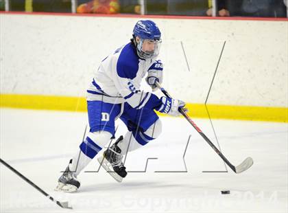 Thumbnail 1 in New Canaan vs. Darien (FCIAC Final) photogallery.