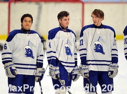 Thumbnail 3 in New Canaan vs. Darien (FCIAC Final) photogallery.
