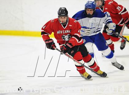 Thumbnail 2 in New Canaan vs. Darien (FCIAC Final) photogallery.