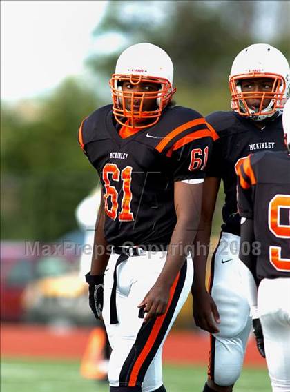 Thumbnail 2 in McKinley vs. East photogallery.
