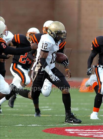Thumbnail 2 in McKinley vs. East photogallery.