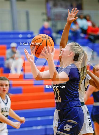 Thumbnail 2 in White County vs. Creekview (Peach State Explosion) photogallery.
