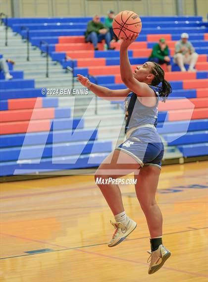 Thumbnail 3 in White County vs. Creekview (Peach State Explosion) photogallery.