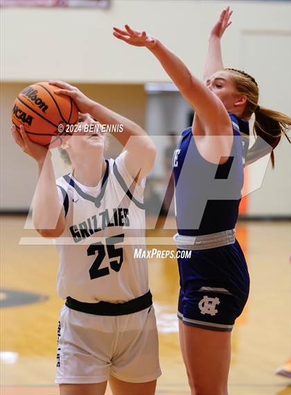 Thumbnail 2 in White County vs. Creekview (Peach State Explosion) photogallery.