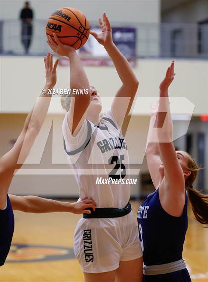 Thumbnail 2 in White County vs. Creekview (Peach State Explosion) photogallery.