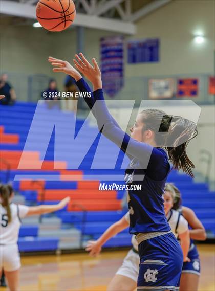 Thumbnail 3 in White County vs. Creekview (Peach State Explosion) photogallery.