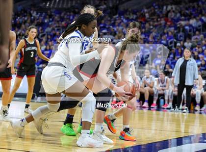 Thumbnail 2 in Rains vs. Shallowater (UIL 3A Basketball Semifinal) photogallery.