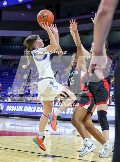 Thumbnail 3 in Rains vs. Shallowater (UIL 3A Basketball Semifinal) photogallery.