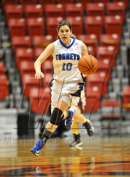 Thumbnail 3 in Bishop's vs. La Jolla Country Day (CIF SDS D4 Final) photogallery.
