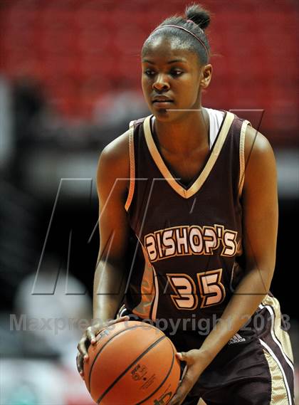Thumbnail 1 in Bishop's vs. La Jolla Country Day (CIF SDS D4 Final) photogallery.