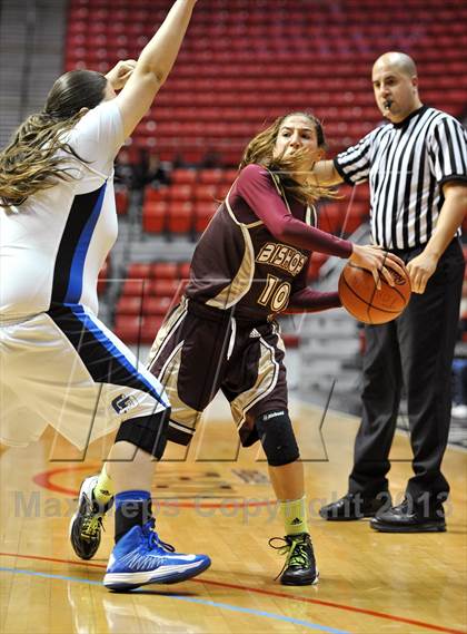Thumbnail 1 in Bishop's vs. La Jolla Country Day (CIF SDS D4 Final) photogallery.